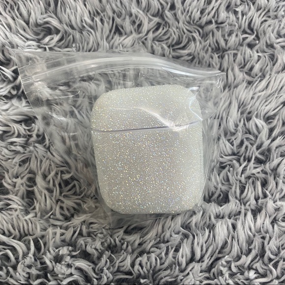 LUXURY BLING AIRPODS CASE - Picture 2 of 2